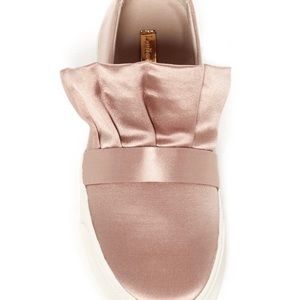 Sold out Louise et Cie satin slip on shoes 7.5